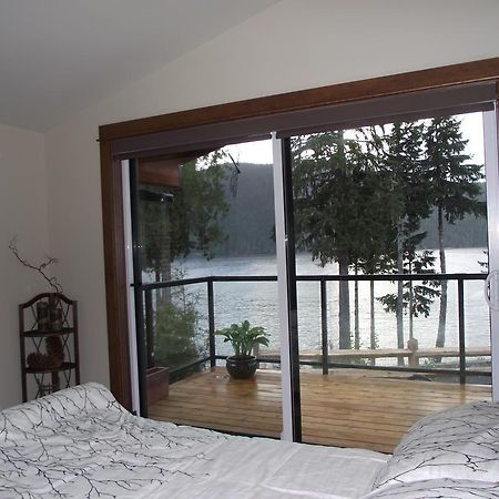 Wild Coast Chalets Порт-Ренфрю Экстерьер фото