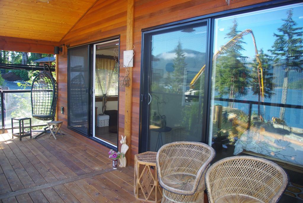 Wild Coast Chalets Порт-Ренфрю Номер фото
