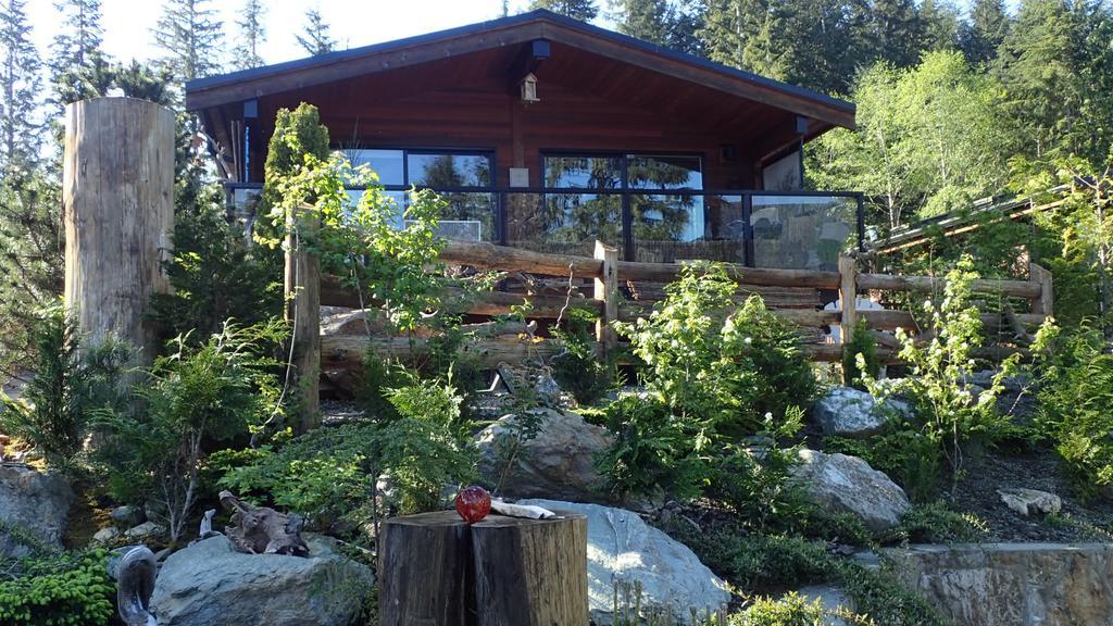 Wild Coast Chalets Порт-Ренфрю Экстерьер фото